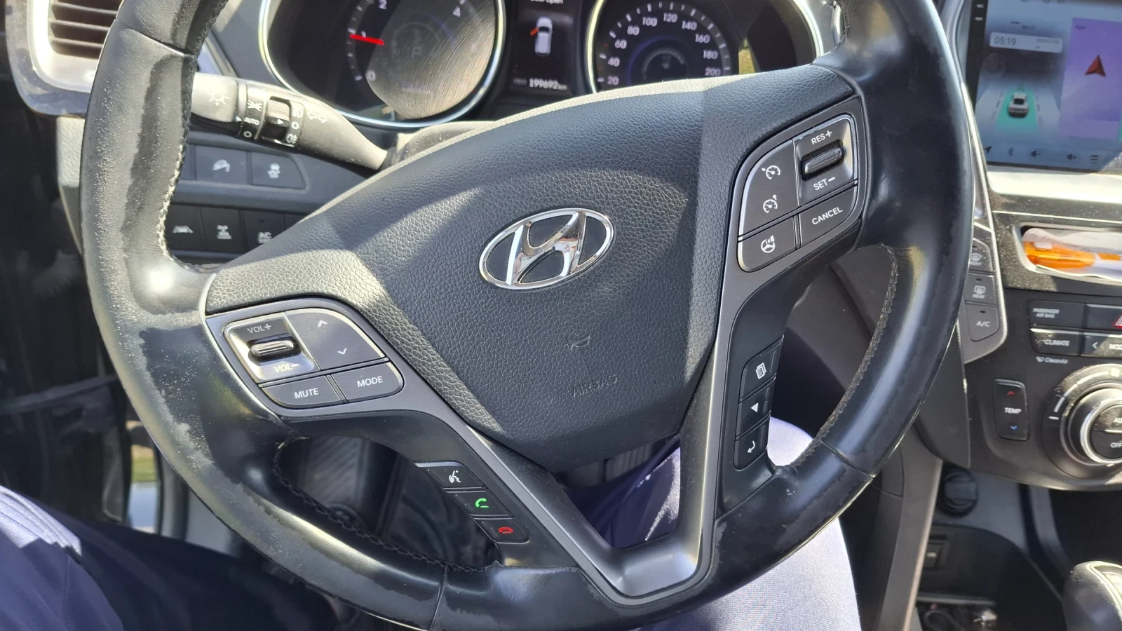 Hyundai Santa fe, снимка 10 - Автомобили и джипове - 54333045