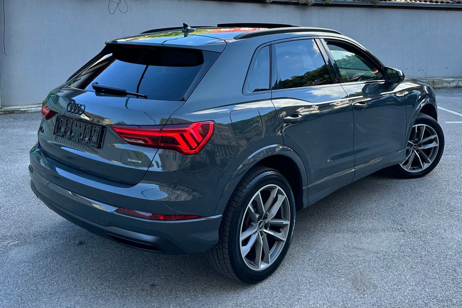 Audi Q3 45 TFSI QUATTRO FULL LED Black Optic , снимка 6 - Автомобили и джипове - 54672935
