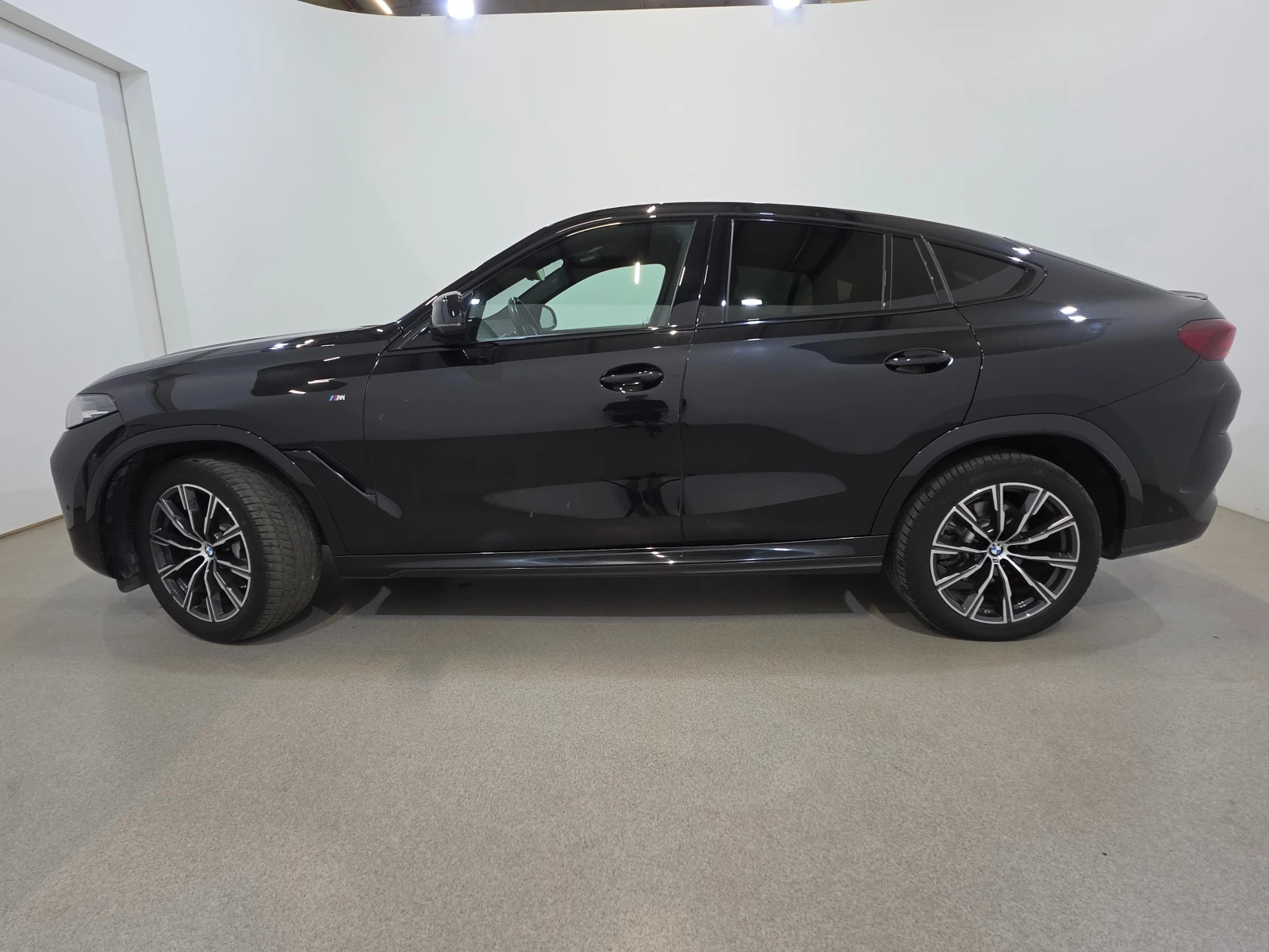 BMW X6 3.0d xDrive M-Sport Aut. LED-Xenon LC-Pro, снимка 7 - Автомобили и джипове - 55135989