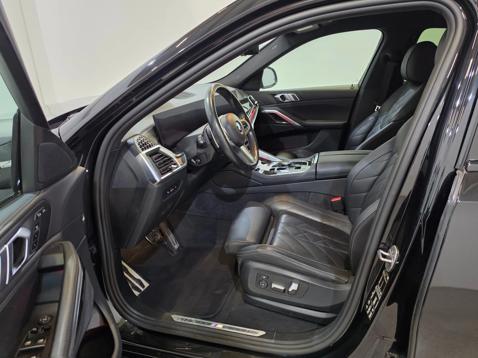 BMW X6 3.0d xDrive M-Sport Aut. LED-Xenon LC-Pro, снимка 10 - Автомобили и джипове - 55135989