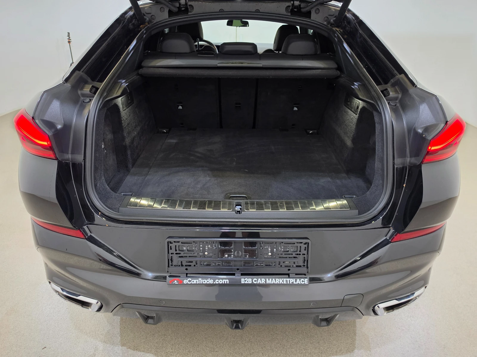 BMW X6 3.0d xDrive M-Sport Aut. LED-Xenon LC-Pro, снимка 13 - Автомобили и джипове - 55135989