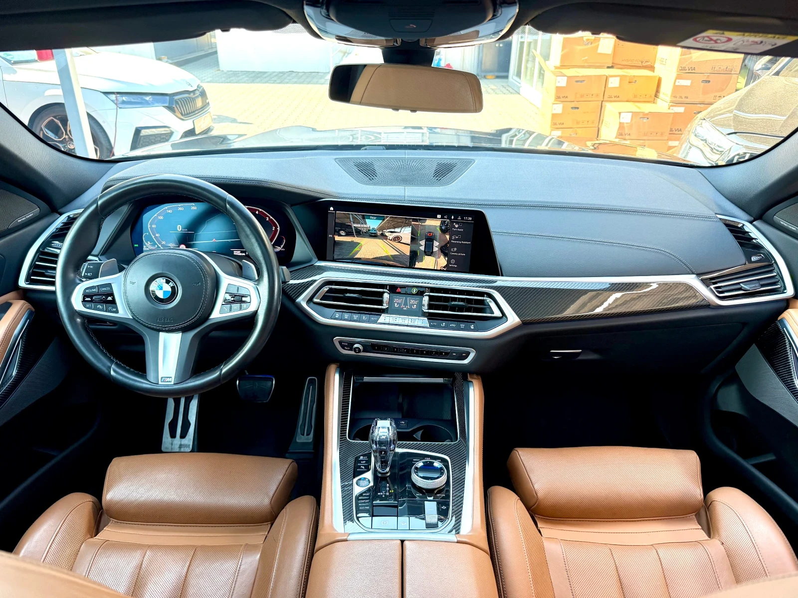 BMW X6 4.0d#LASER#MAGICSKY#ОБДУХ#CARBON#AIRMAT, снимка 9 - Автомобили и джипове - 55494724
