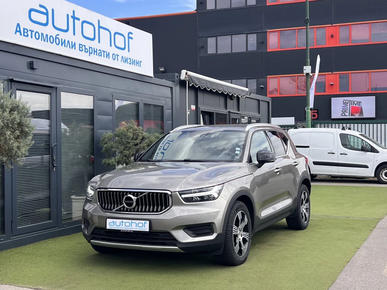 Volvo XC40 INSCRIPTION/2.0D4/190k.c./AT8/4х4