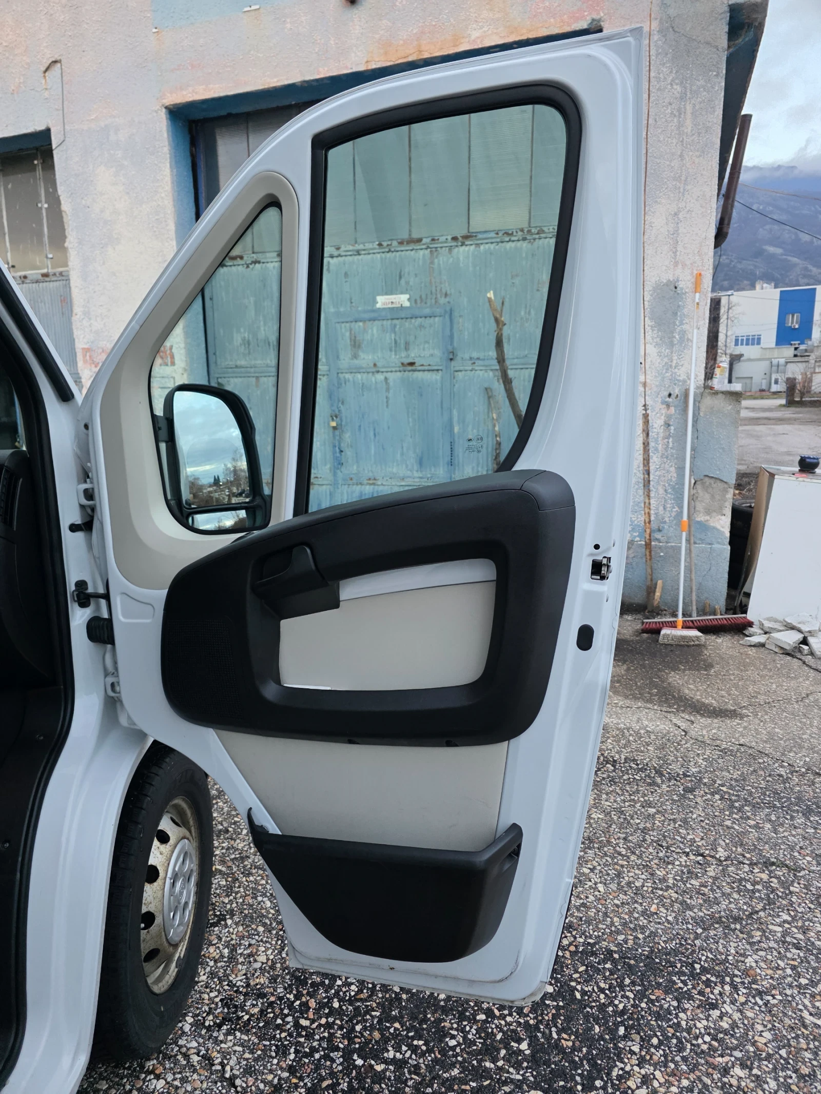 Fiat Ducato 2.3 180 - изображение 9