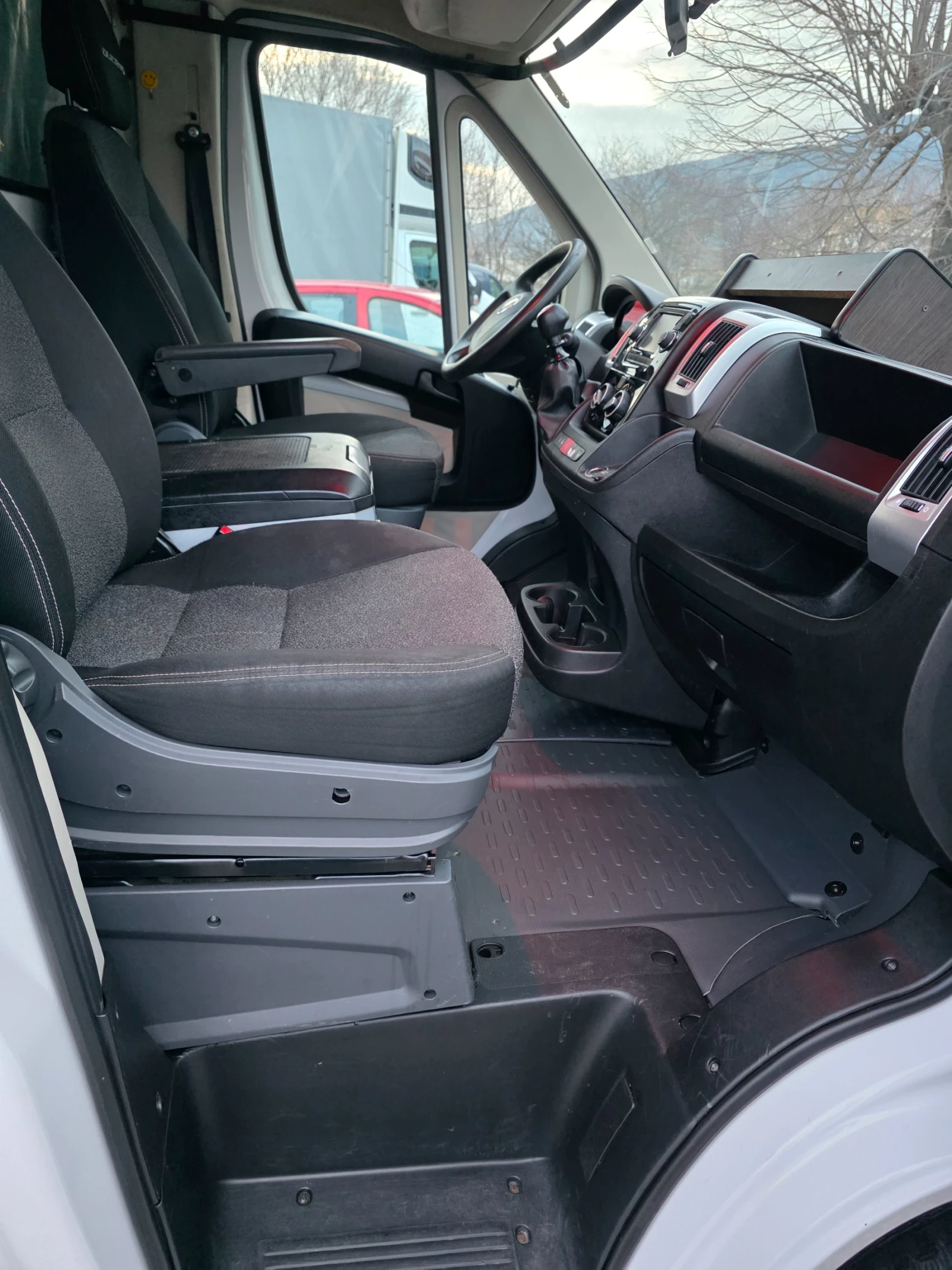 Fiat Ducato 2.3 180 - изображение 6