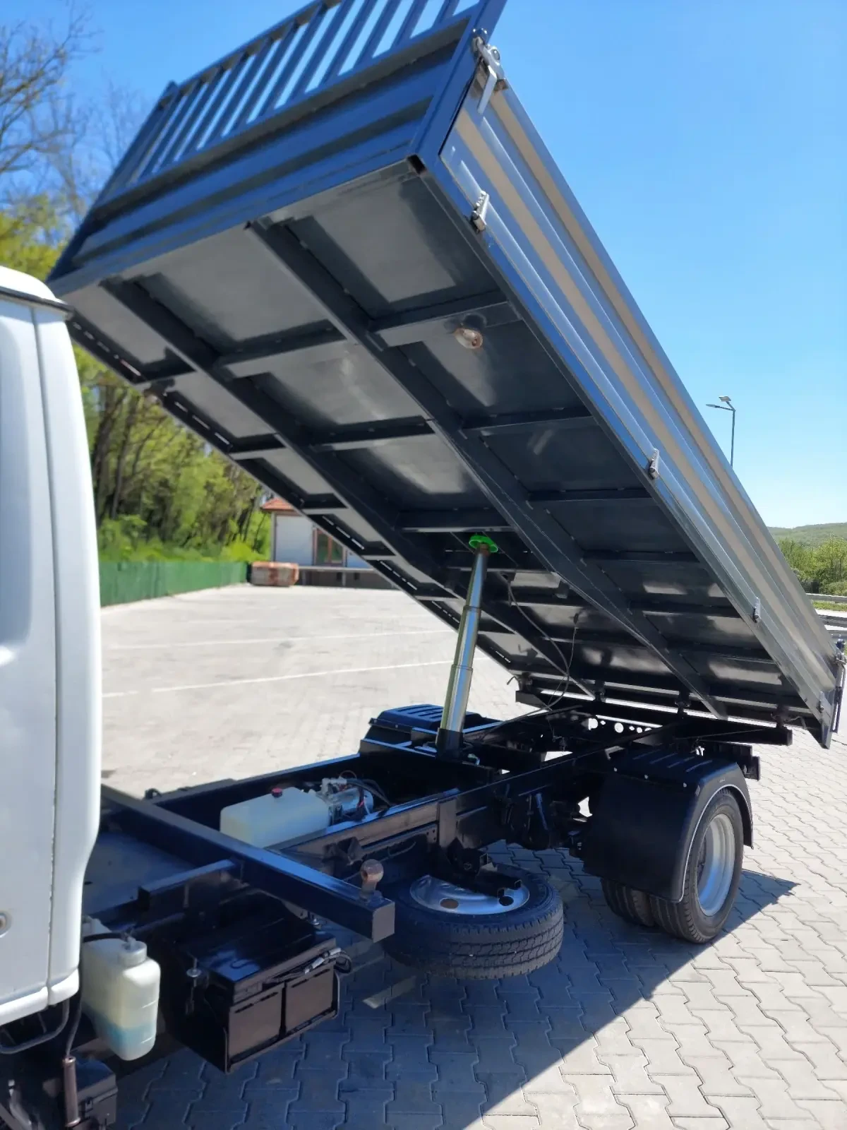 Isuzu Npr 2.8TDI Тристранен самосвал , снимка 6 - Камиони - 54341340