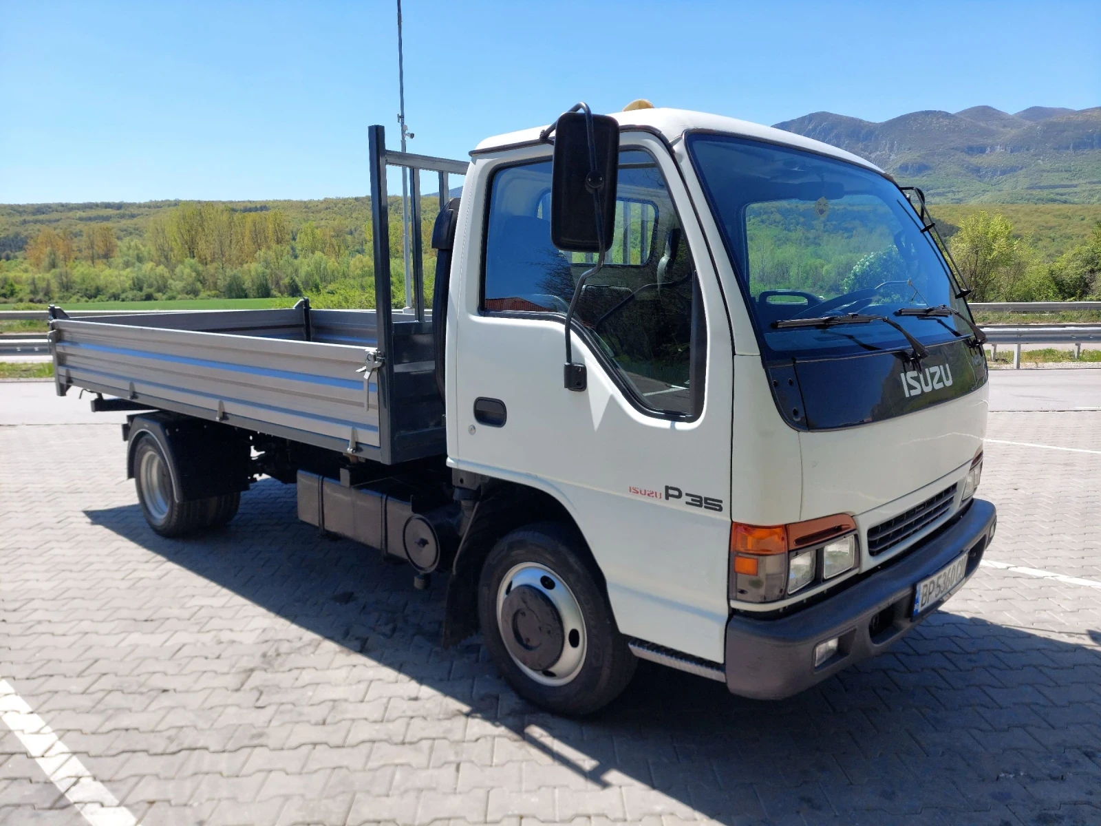 Isuzu Npr 2.8TDI Тристранен самосвал , снимка 3 - Камиони - 54341340