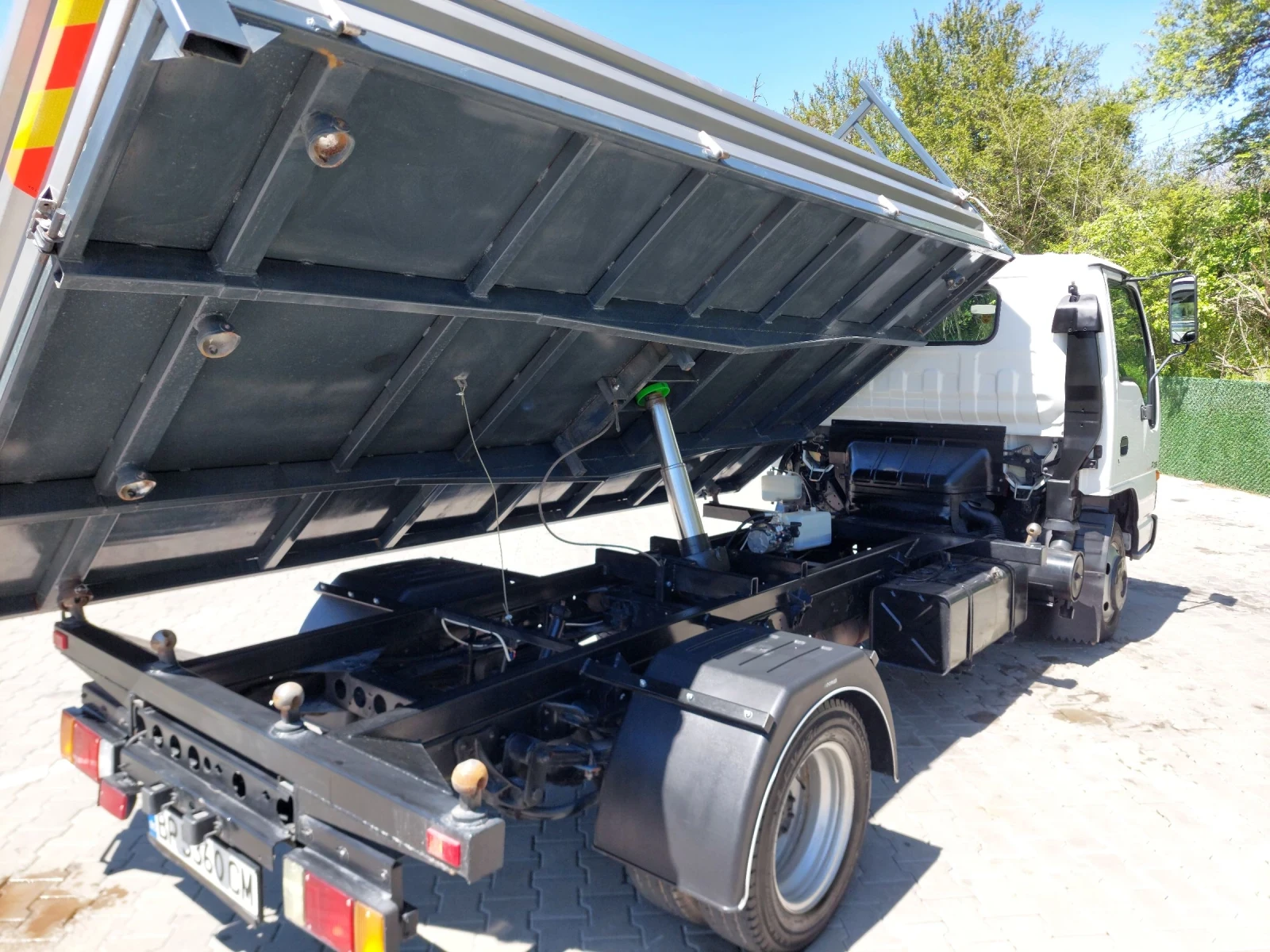 Isuzu Npr 2.8TDI Тристранен самосвал , снимка 15 - Камиони - 54341340