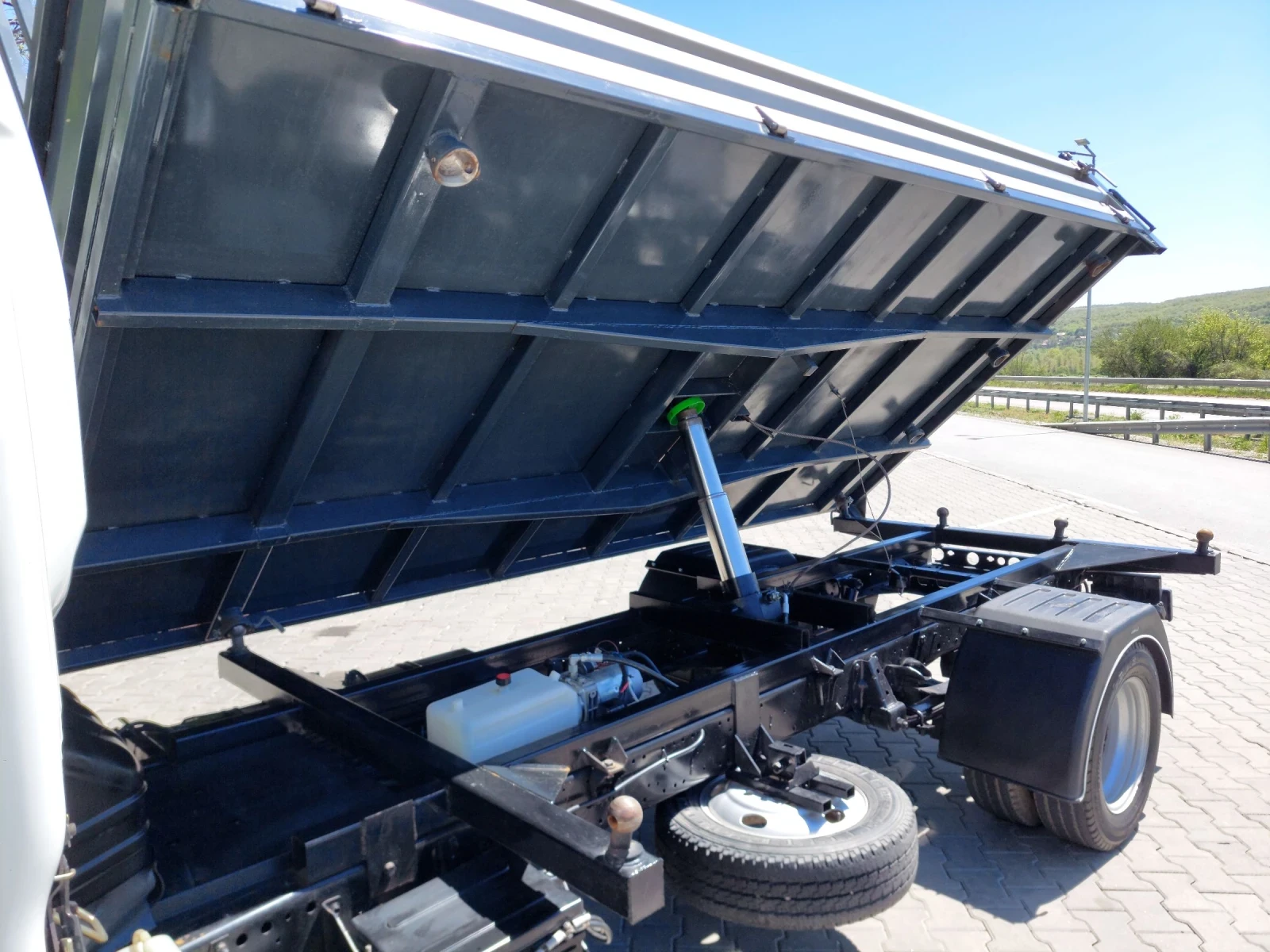 Isuzu Npr 2.8TDI Тристранен самосвал , снимка 14 - Камиони - 54341340