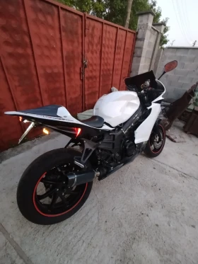  Honda Vtr