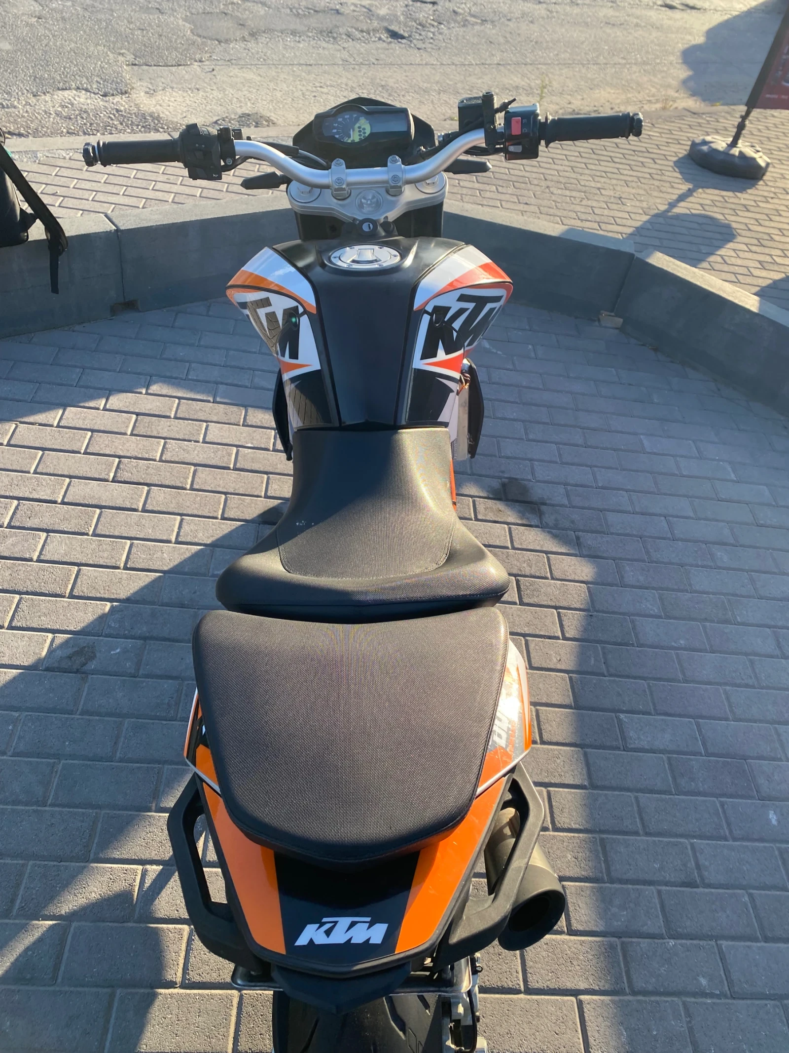 Ktm Duke 690, снимка 6 - Мотоциклети и мототехника - 54660459