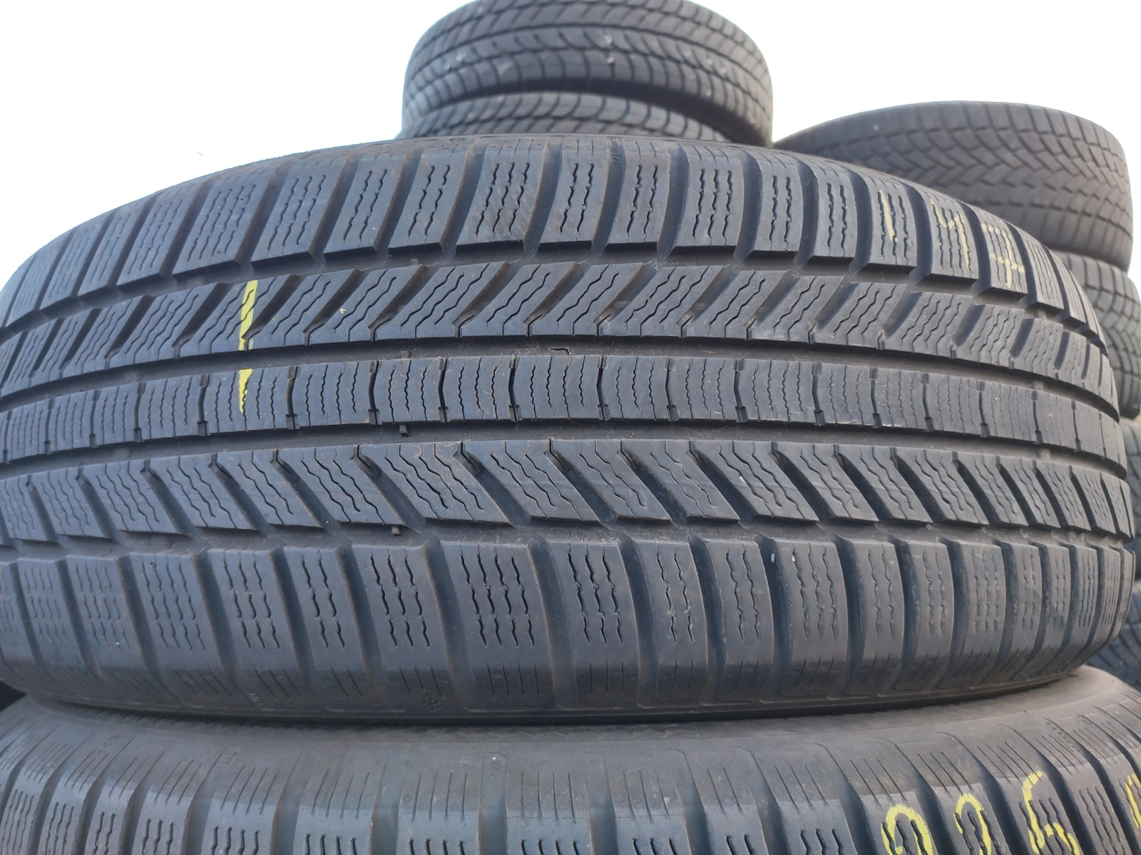  235/60R18 | Mobile.bg   1