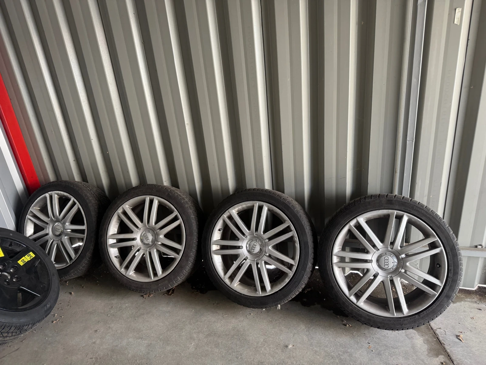 ���� � ������ 240/40R20 �� Audi S8 | Mobile.bg � ����������� 1
