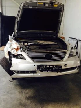 Lexus LS 460 na 4asti, снимка 2