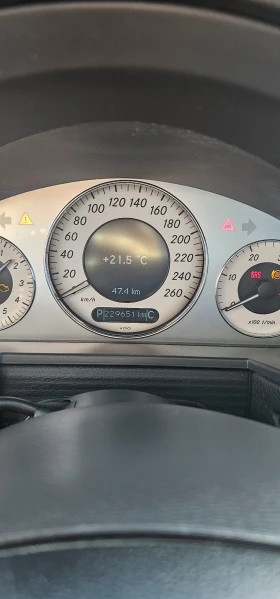 Mercedes-Benz 320, снимка 13