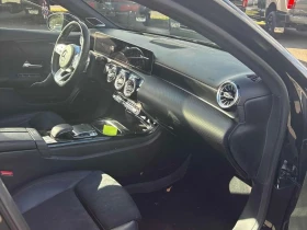 Mercedes-Benz A 220, снимка 11