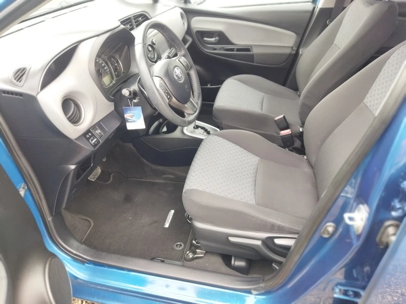 Toyota Yaris 1.33i Автоматик Швейцария, снимка 9 - Автомобили и джипове - 45335331