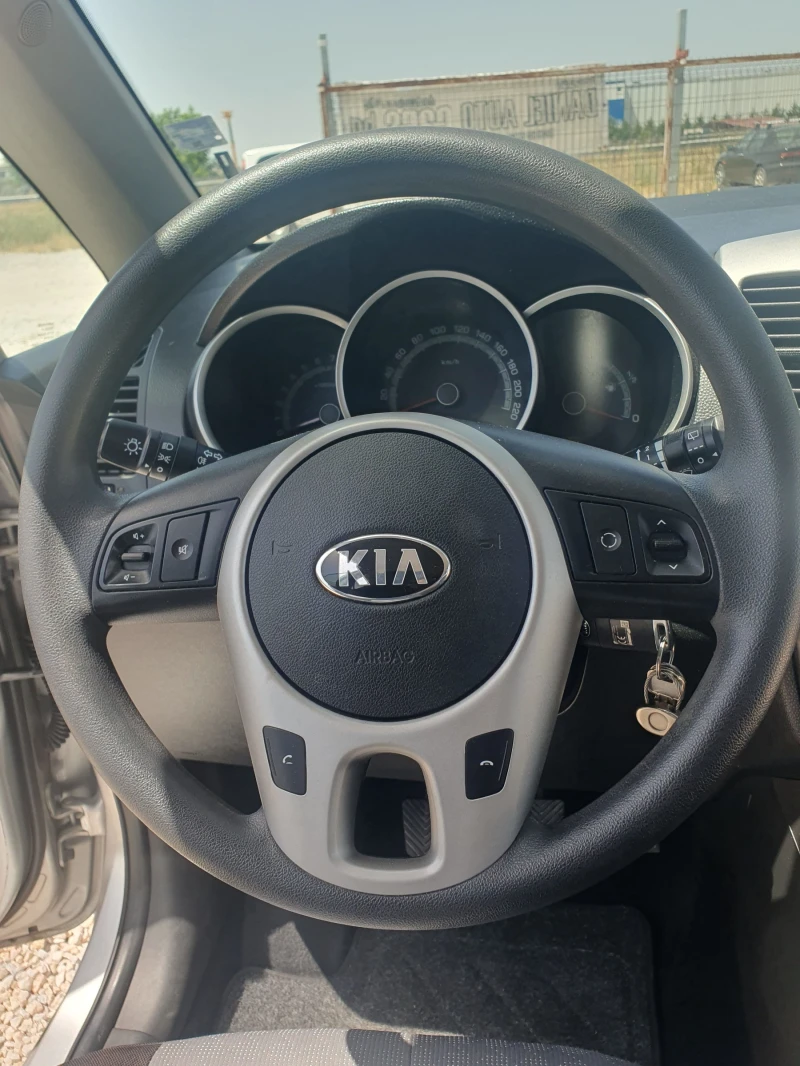 Kia Venga 1, 4I GAZ, снимка 15 - Автомобили и джипове - 48075896