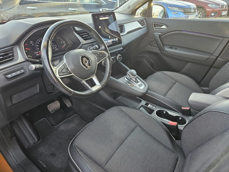 Renault Captur dCi 115 дизел EDC7, снимка 9 - Автомобили и джипове - 48103076