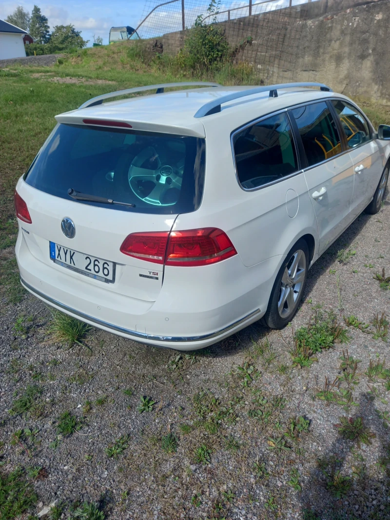 VW Passat Фабричен МЕТАН, снимка 4 - Автомобили и джипове - 48222759