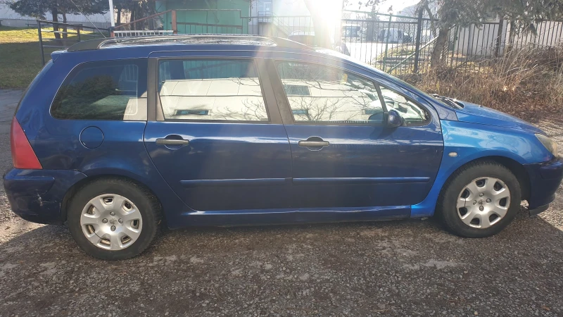 Peugeot 307 2.0 хди, снимка 3 - Автомобили и джипове - 48654147