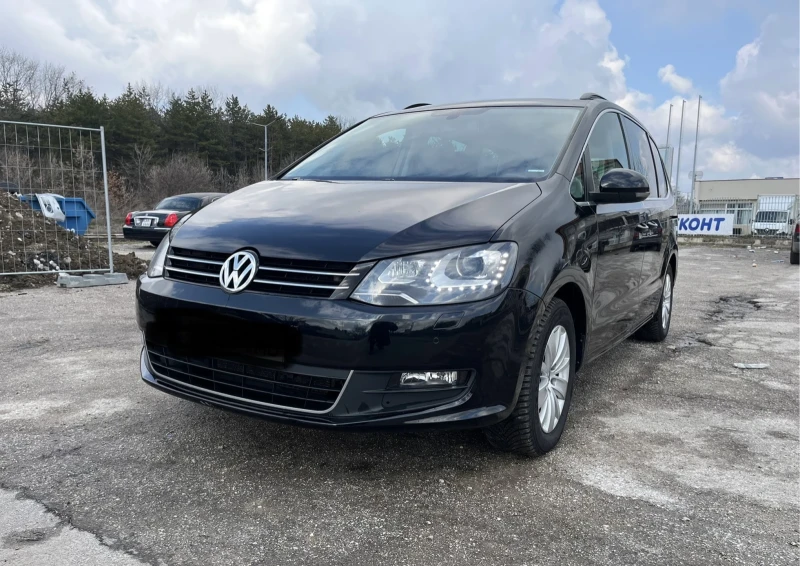 VW Sharan, снимка 1 - Автомобили и джипове - 49342730