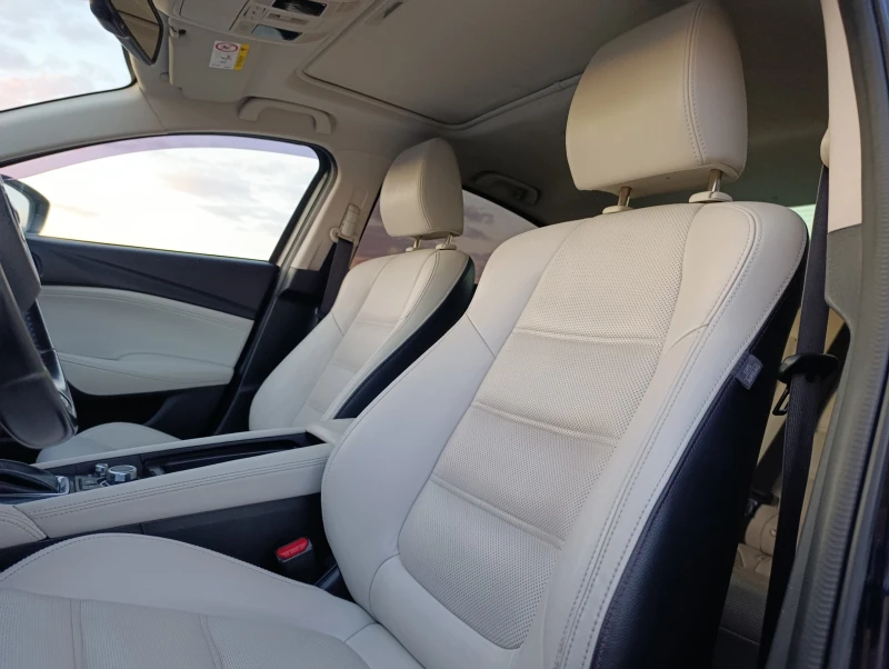 Mazda 6 2.2D Skyactiv-F1, снимка 10 - Автомобили и джипове - 52316163