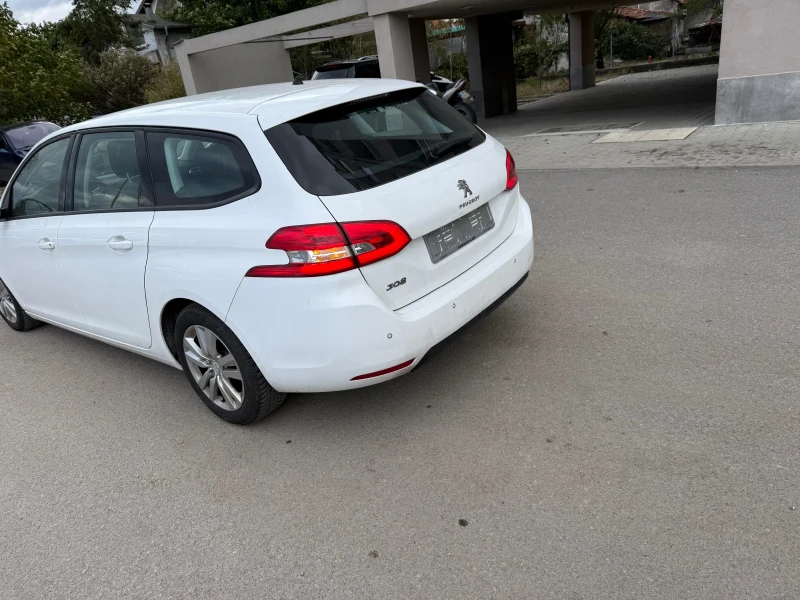 Peugeot 308 1.6 HDI NAVI LED EURO 5, снимка 6 - Автомобили и джипове - 52384415