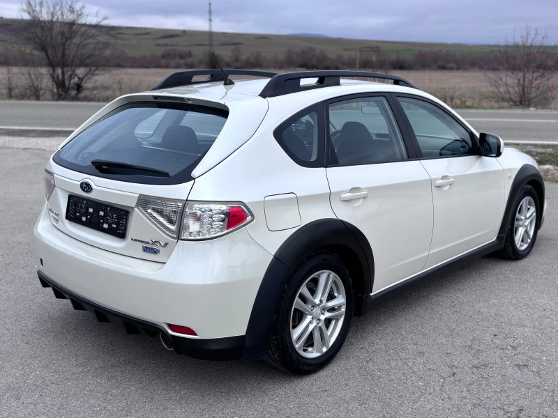 Subaru Impreza 4x4 XV  Facelift, снимка 3 - Автомобили и джипове - 52679604