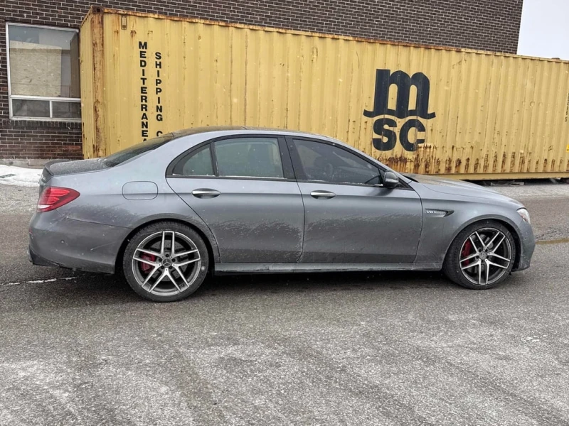 Mercedes-Benz E 63 AMG 2018 S * БЕЗ ПЪРВОНАЧАЛНА ВНОСКА* , снимка 4 - Автомобили и джипове - 52951365