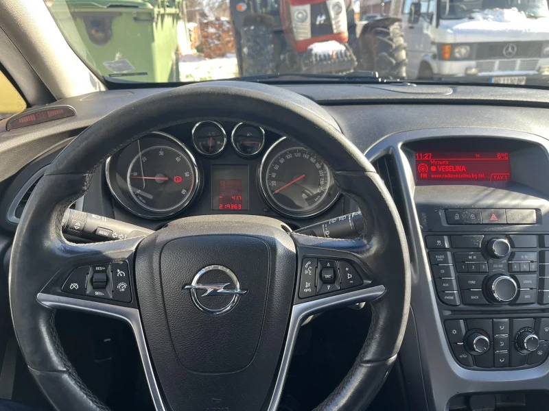 Opel Astra, снимка 3 - Автомобили и джипове - 53045919