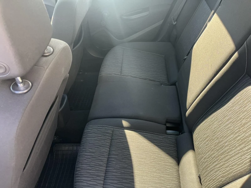 Opel Astra, снимка 9 - Автомобили и джипове - 53045919