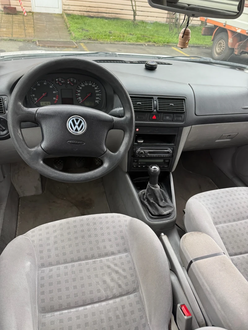 VW Golf, снимка 3 - Автомобили и джипове - 53369229