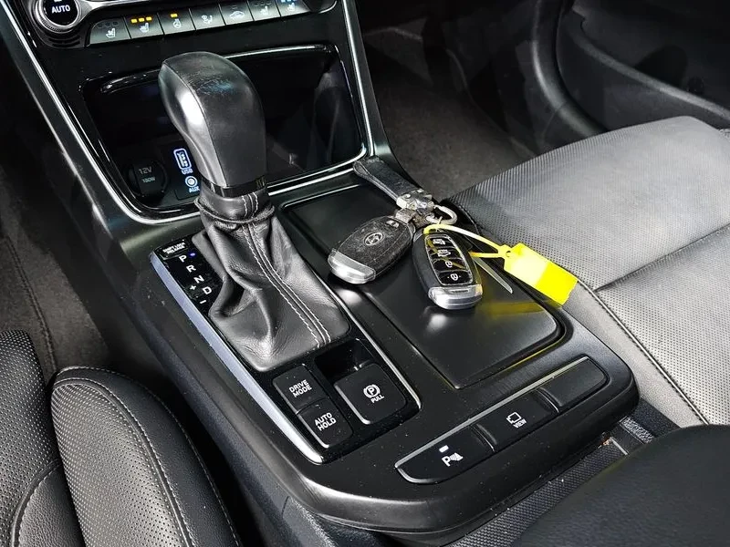 Hyundai Grandeur 3.0 Exclusive - изображение 9