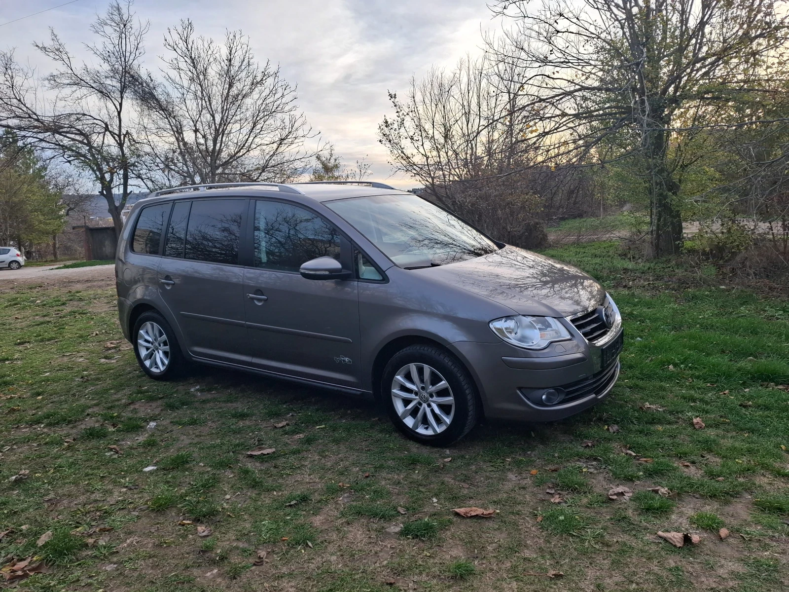 VW Touran 1.9TDi Facelift, снимка 1