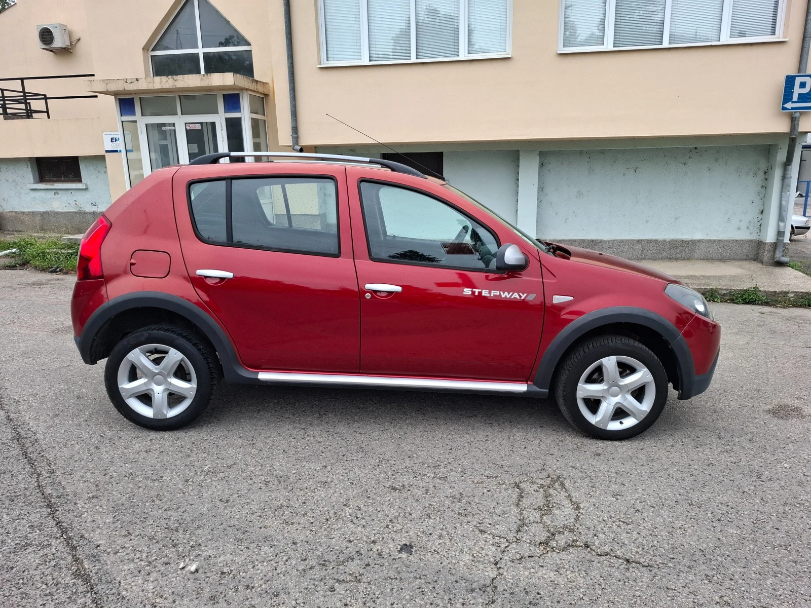 Dacia Sandero 1.5dci - изображение 4