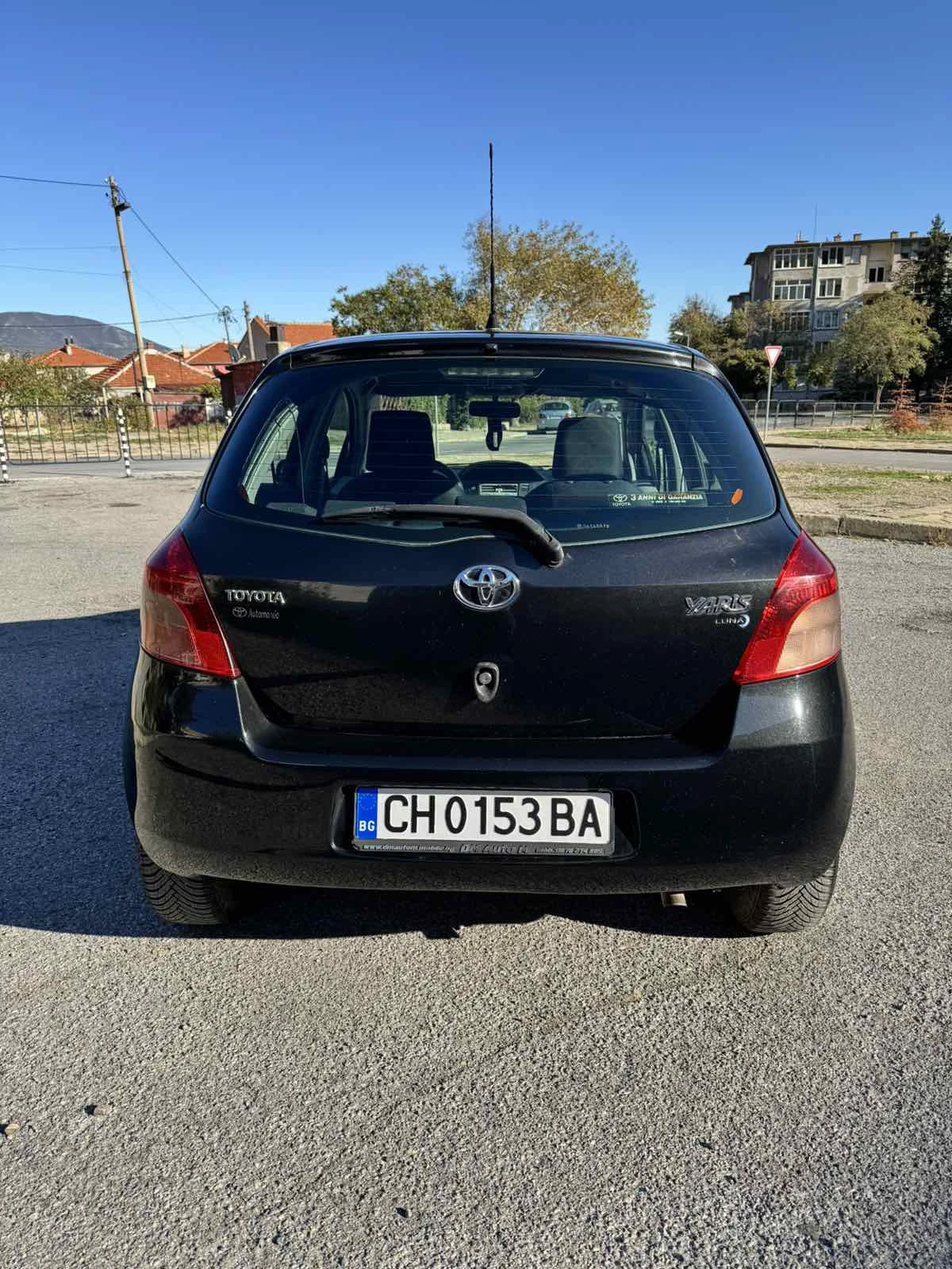 Toyota Yaris  - изображение 5