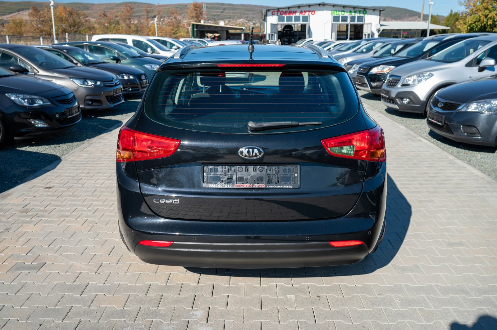 Kia Ceed 1.4i* 100кс* 6ск. - изображение 8