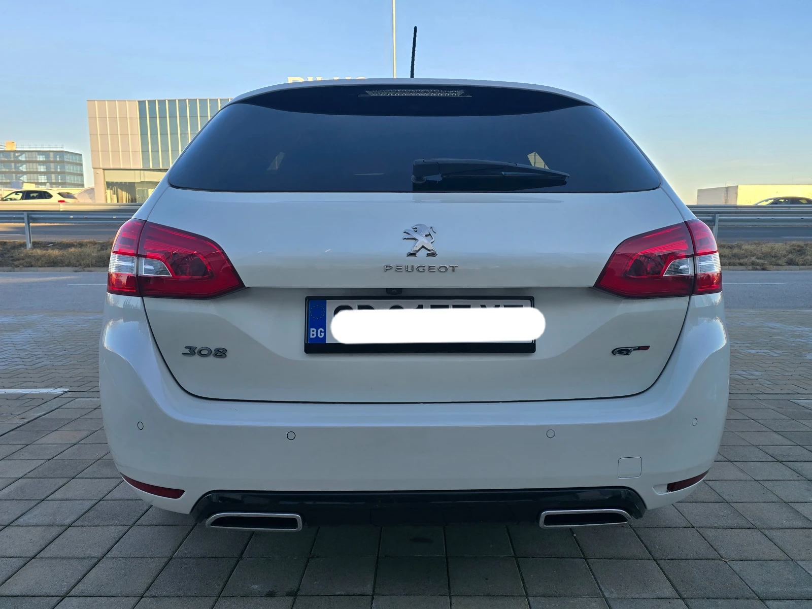 Peugeot 308 2.0 BLUEHDI GT 181 FULL LED КАМЕРА НАВИ ПАНОРАМА ! - изображение 6