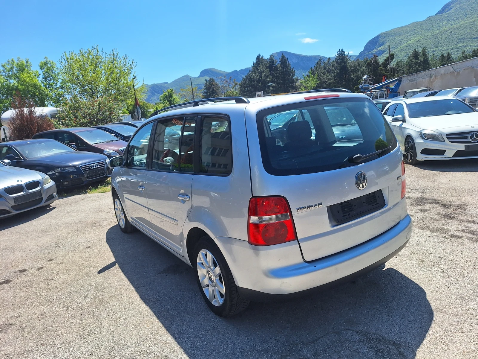 VW Touran 1.9TDI 105kc. 7Местен 6-СК. Euro 4 - изображение 8