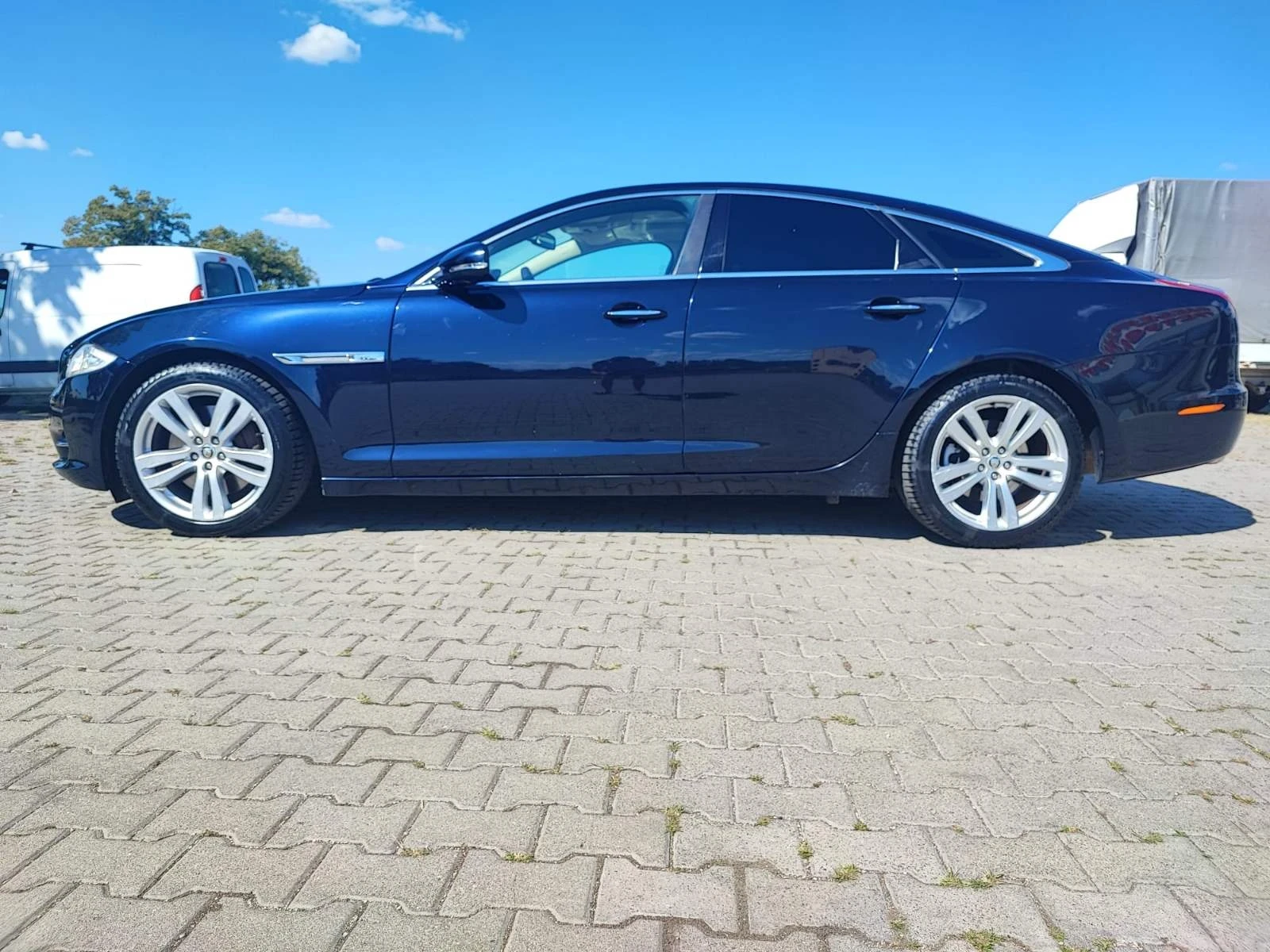 Jaguar Xj  - изображение 4