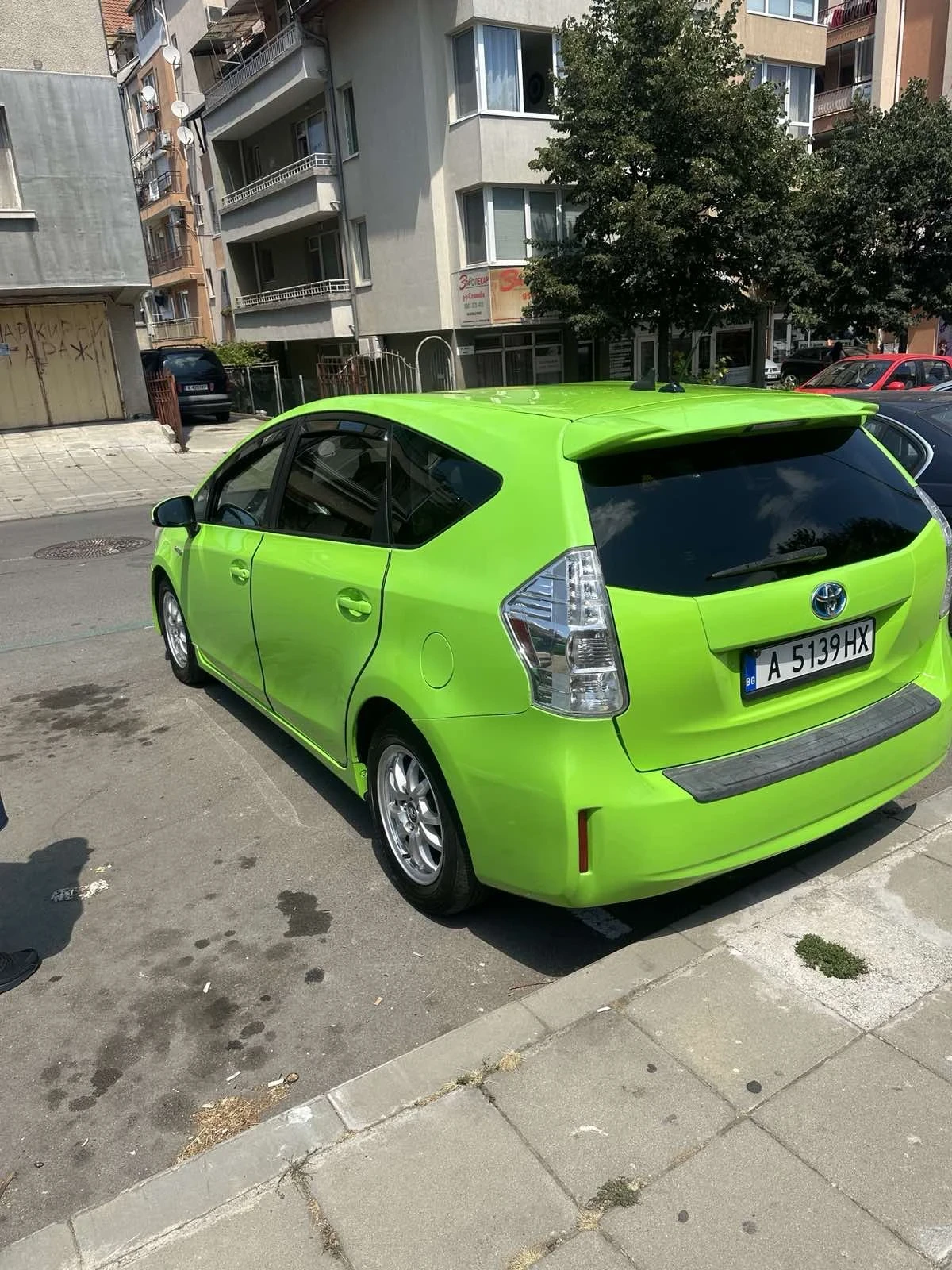 Toyota Prius Plus - изображение 3