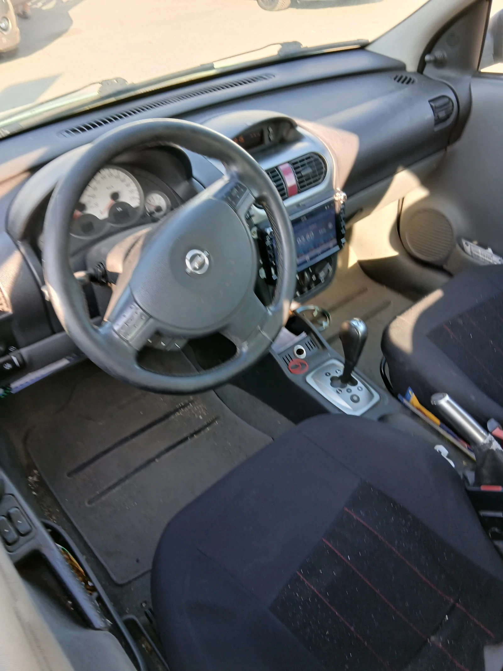 Opel Corsa 1.2 75hp gas avtomat - изображение 3