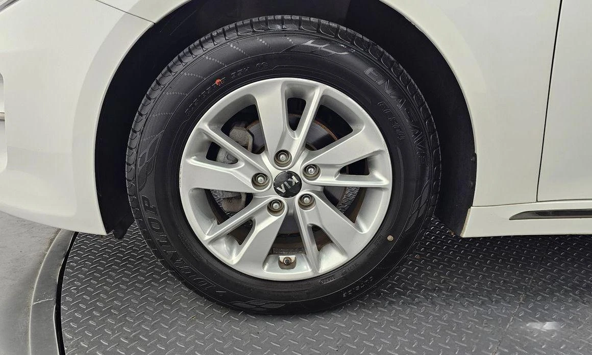 Kia K5 LPG - изображение 5