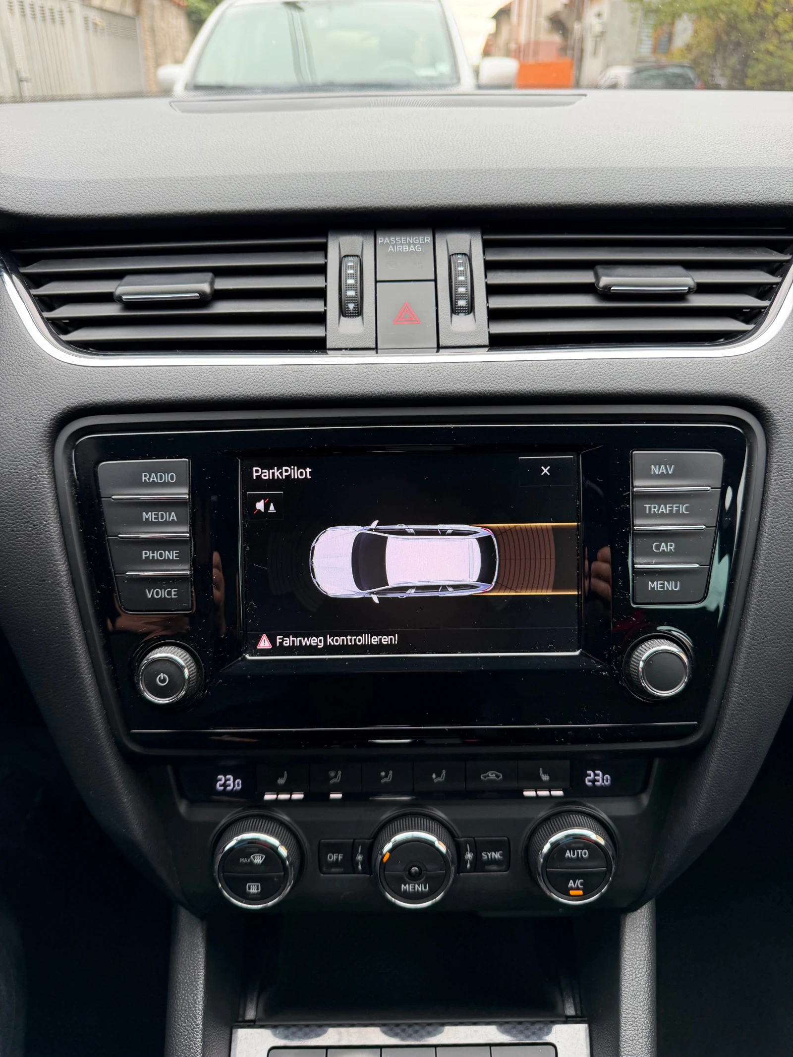 Skoda Octavia VRS CHALLENGE   | Mobile.bg   11