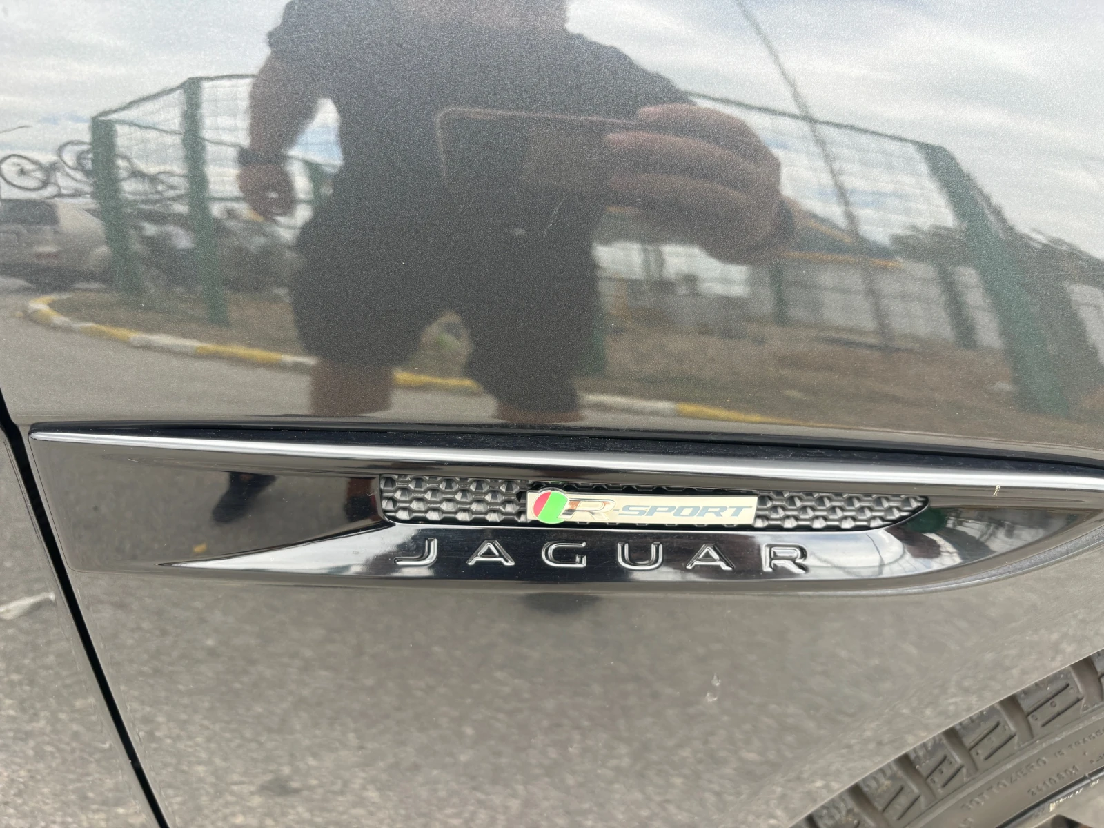 Jaguar XE TOP - изображение 4