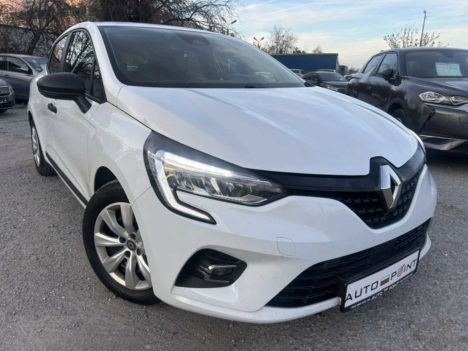 Renault Clio 1.5 DCI 85 * ACC * LINE ASIST * FULL LED *  - изображение 3