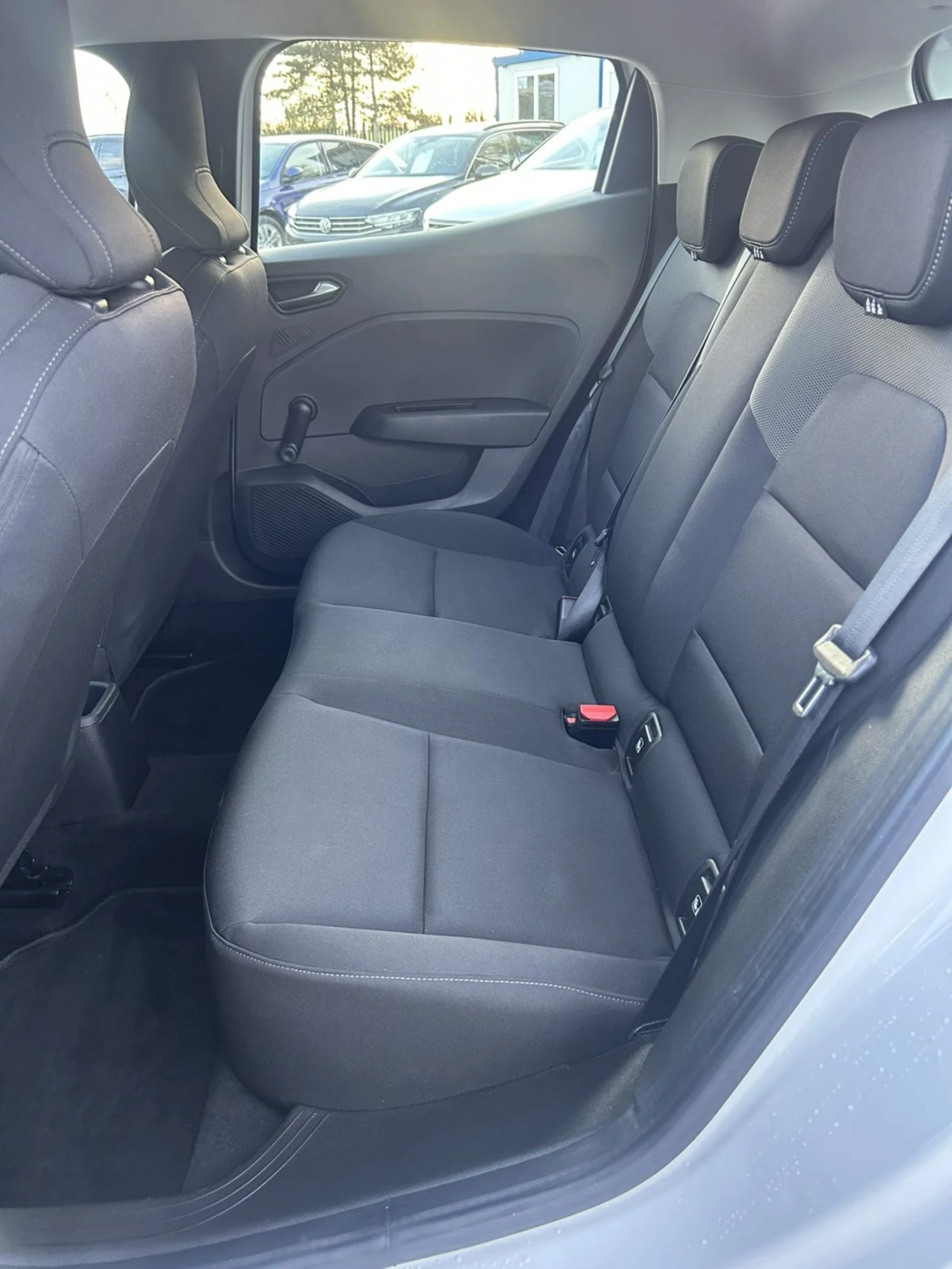 Renault Clio 1.5 DCI 85 * ACC * LINE ASIST * FULL LED *  | Mobile.bg   12