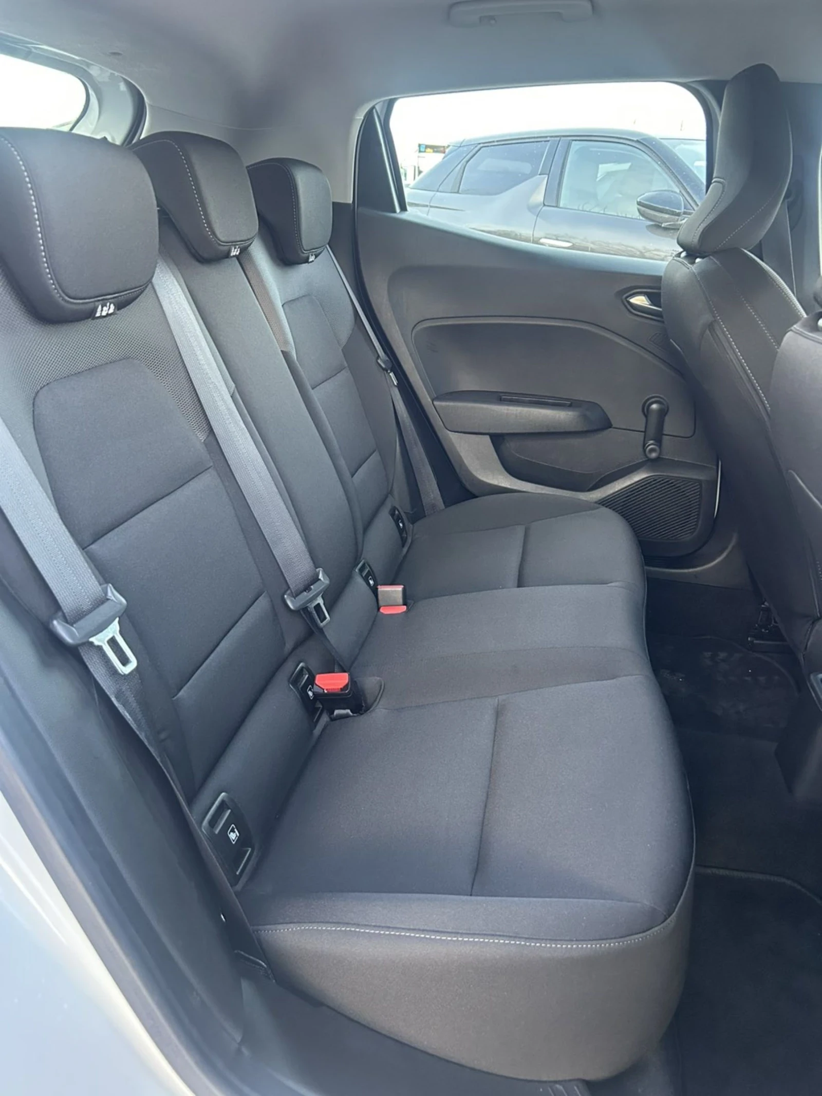 Renault Clio 1.5 DCI 85 * ACC * LINE ASIST * FULL LED *  | Mobile.bg   15