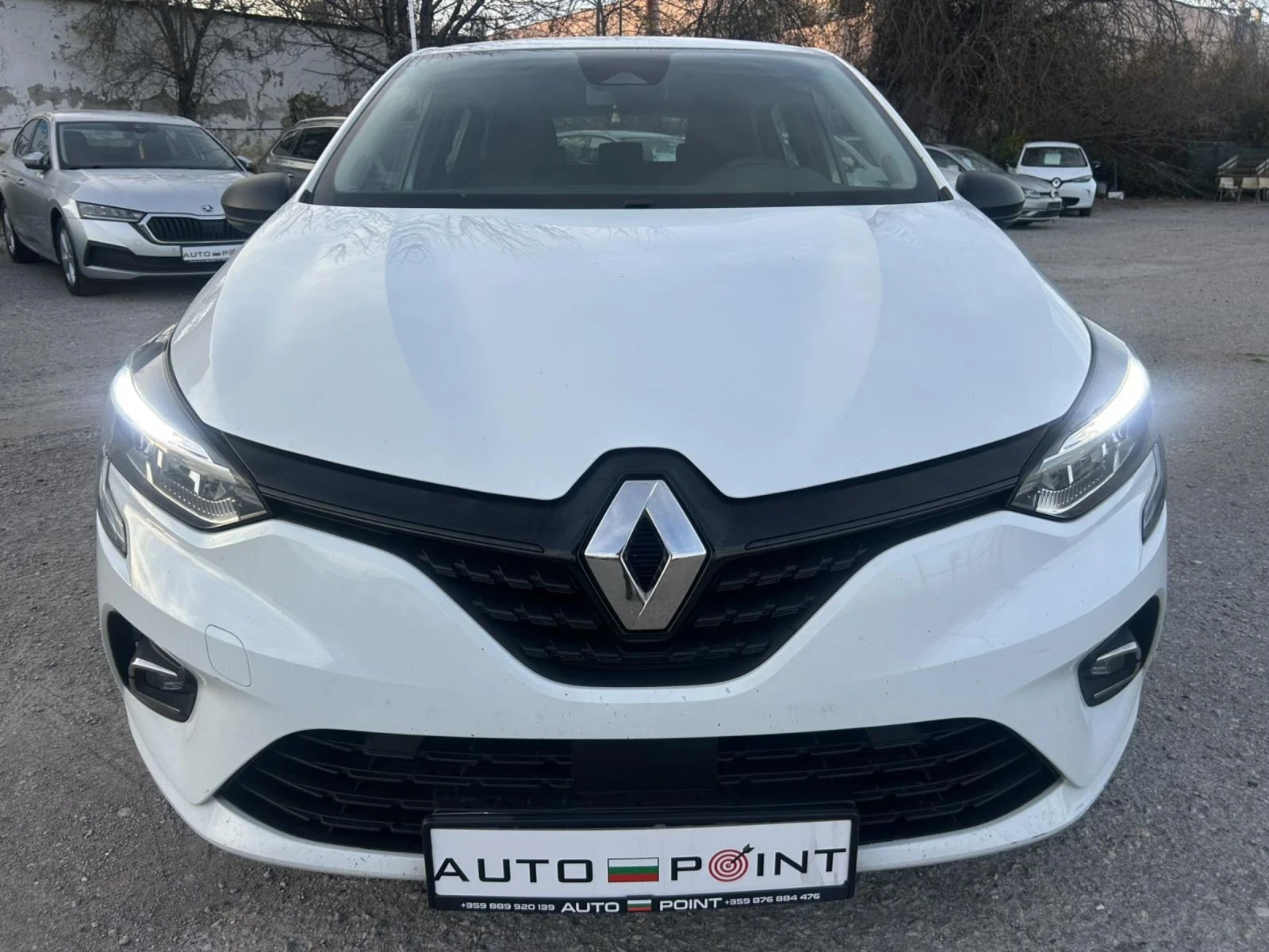 Renault Clio 1.5 DCI 85 * ACC * LINE ASIST * FULL LED *  - изображение 2